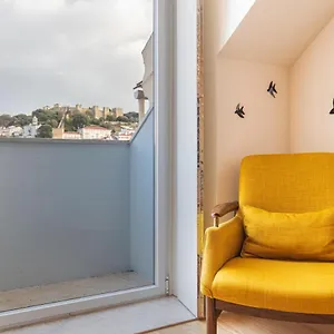 Lovelystay - With Castle View , Lisbon Portugal